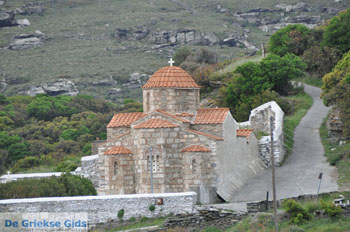 Chalkolimnionas | Eiland Andros | De Griekse Gids foto 1 - Foto van https://www.grieksegids.nl/fotos/eilandandros/andros-mid/eiland-andros-205.jpg