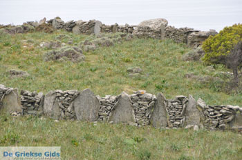 Chalkolimnionas | Eiland Andros | De Griekse Gids foto 9 - Foto van https://www.grieksegids.nl/fotos/eilandandros/andros-mid/eiland-andros-213.jpg