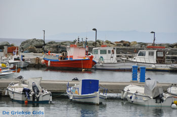 Batsi | Eiland Andros | De Griekse Gids | Foto 20 - Foto van https://www.grieksegids.nl/fotos/eilandandros/andros-mid/eiland-andros-230.jpg