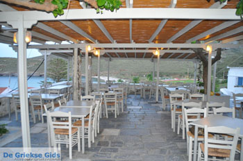 Andros-stad (Chora) | De Griekse Gids | Foto 158 - Foto van https://www.grieksegids.nl/fotos/eilandandros/andros-mid/eiland-andros-397.jpg