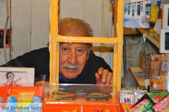 Andros-stad (Chora) | De Griekse Gids | Foto 162 - Foto van https://www.grieksegids.nl/fotos/eilandandros/andros-mid/eiland-andros-401.jpg