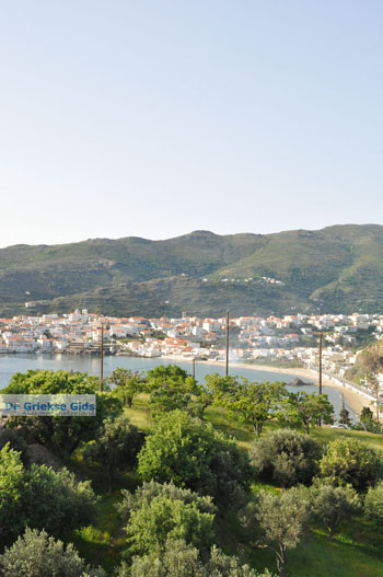 Andros-stad (Chora) | De Griekse Gids | Foto 164 - Foto van https://www.grieksegids.nl/fotos/eilandandros/andros-mid/eiland-andros-403.jpg