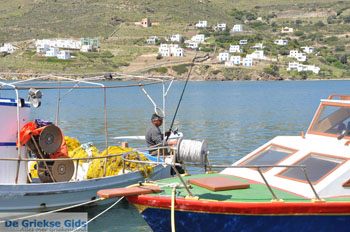 Haven Gavrio | Eiland Andros | De Griekse Gids | Foto 6 - Foto van https://www.grieksegids.nl/fotos/eilandandros/andros-mid/eiland-andros-450.jpg