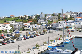 Haven Gavrio | Eiland Andros | De Griekse Gids | Foto 37 - Foto van https://www.grieksegids.nl/fotos/eilandandros/andros-mid/eiland-andros-497.jpg