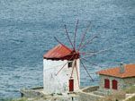 GriechenlandWeb Windmolen Mavri in Marmaro Kardamyla | Chios - GriechenlandWeb.de - Foto Doortje van Lieshout