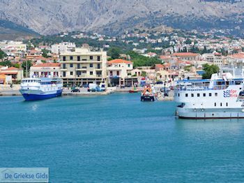 Haven Chios stad - Eiland Chios - Foto van https://www.grieksegids.nl/fotos/eilandchios/350pixels/eiland-chios-foto-003.jpg