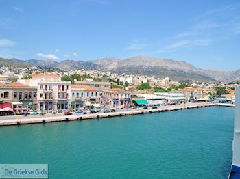 Chios stad, aan de haven - Eiland Chios - Foto van https://www.grieksegids.nl/fotos/eilandchios/350pixels/eiland-chios-foto-009.jpg