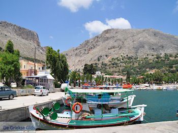 Naar de steen van Homerus (Daskalopetra) - Eiland Chios - Foto van https://www.grieksegids.nl/fotos/eilandchios/350pixels/eiland-chios-foto-043.jpg
