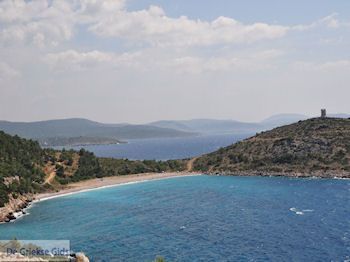 Rustig strand westkust nabij Lithio - Eiland Chios - Foto van https://www.grieksegids.nl/fotos/eilandchios/350pixels/eiland-chios-foto-097.jpg