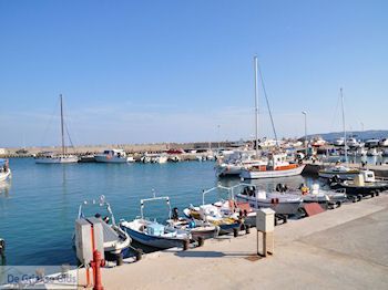 Haven Megas Limnionas - Eiland Chios - Foto van https://www.grieksegids.nl/fotos/eilandchios/350pixels/eiland-chios-foto-170.jpg