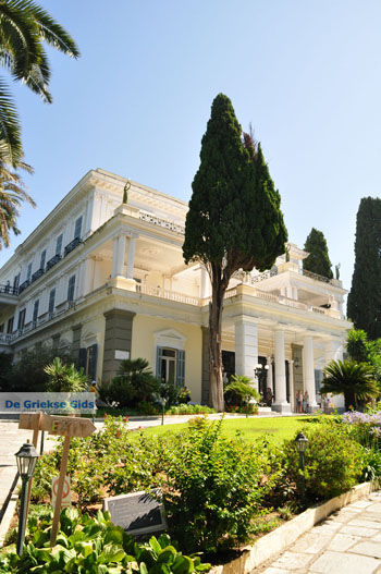 Achillion | Gastouri Corfu | Griekenland 5 - Foto van https://www.grieksegids.nl/fotos/eilandcorfu/corfu/corfu-mid/corfu-grieksegids-0035.jpg