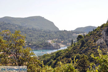 Paleokastritsa (Palaiokastritsa) | Corfu | Griekenland 12 - Foto van https://www.grieksegids.nl/fotos/eilandcorfu/corfu/corfu-mid/corfu-grieksegids-0150.jpg