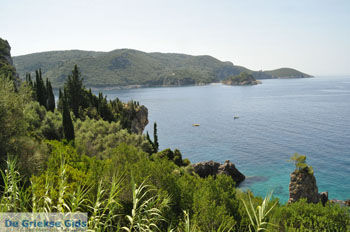 Paleokastritsa (Palaiokastritsa) | Corfu | Griekenland 53 - Foto van https://www.grieksegids.nl/fotos/eilandcorfu/corfu/corfu-mid/corfu-grieksegids-0191.jpg
