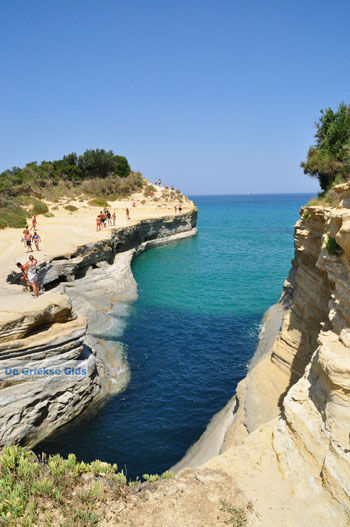 Sidari | Corfu | Griekenland 16 - Foto van https://www.grieksegids.nl/fotos/eilandcorfu/corfu/corfu-mid/corfu-grieksegids-0214.jpg