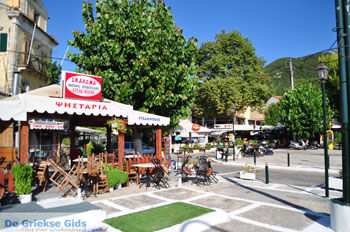 Benitses | Corfu | Griekenland 18 - Foto van https://www.grieksegids.nl/fotos/eilandcorfu/corfu/corfu-mid/corfu-grieksegids-0311.jpg