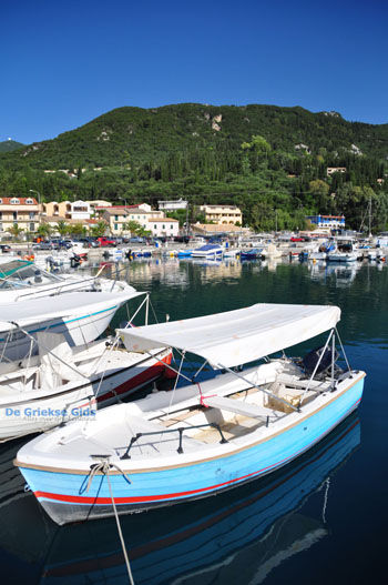 Benitses | Corfu | Griekenland 21 - Foto van https://www.grieksegids.nl/fotos/eilandcorfu/corfu/corfu-mid/corfu-grieksegids-0314.jpg