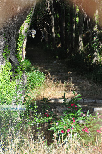 Kaizer's Bridge nabij Benitses en Gastouri | Corfu | Griekenland 5 - Foto van https://www.grieksegids.nl/fotos/eilandcorfu/corfu/corfu-mid/corfu-grieksegids-0319.jpg