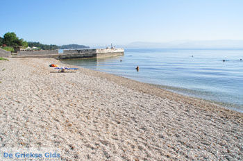 Kaizer's Bridge nabij Benitses en Gastouri | Corfu | Griekenland 14 - Foto van https://www.grieksegids.nl/fotos/eilandcorfu/corfu/corfu-mid/corfu-grieksegids-0328.jpg