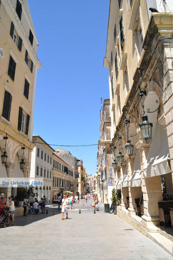 Corfu stad | Corfu | Griekenland 14 - Foto van https://www.grieksegids.nl/fotos/eilandcorfu/corfu/corfu-mid/corfu-grieksegids-0569.jpg