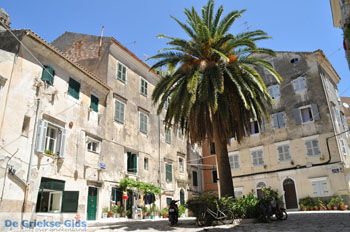 Corfu stad | Corfu | Griekenland 51 - Foto van https://www.grieksegids.nl/fotos/eilandcorfu/corfu/corfu-mid/corfu-grieksegids-0606.jpg