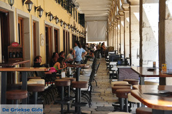 Corfu stad | Corfu | Griekenland 117 - Foto van https://www.grieksegids.nl/fotos/eilandcorfu/corfu/corfu-mid/corfu-grieksegids-0818.jpg