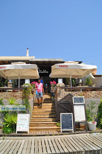 Restaurant Sabbia | Agios Gordis (Gordios) | Corfu | foto 3 - Foto van https://www.grieksegids.nl/fotos/eilandcorfu/corfu/corfu-mid/corfu-grieksegids-0917.jpg