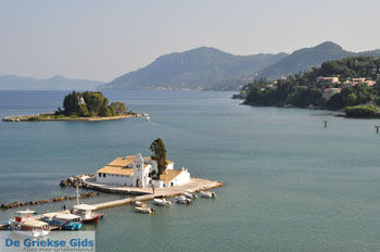 Kanoni - Vlacherna - Pontikonissi | Corfu | Griekenland 2 - Foto van https://www.grieksegids.nl/fotos/eilandcorfu/corfu/corfu-mid/corfu-grieksegids-1017.jpg