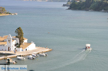 Kanoni - Vlacherna - Pontikonissi | Corfu | Griekenland 6 - Foto van https://www.grieksegids.nl/fotos/eilandcorfu/corfu/corfu-mid/corfu-grieksegids-1021.jpg
