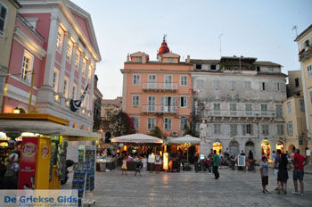 Corfu stad | Corfu | Griekenland 153 - Foto van https://www.grieksegids.nl/fotos/eilandcorfu/corfu/corfu-mid/corfu-grieksegids-1054.jpg
