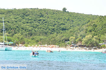 Eiland Antipaxos - Antipaxi bij Corfu - De Griekse Gids foto 009 - Foto van https://www.grieksegids.nl/fotos/eilandcorfu/paxi-antipaxi/350pix/paxi-antipaxi-009.jpg
