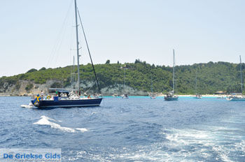 Eiland Antipaxos - Antipaxi bij Corfu - De Griekse Gids foto 036 - Foto van https://www.grieksegids.nl/fotos/eilandcorfu/paxi-antipaxi/350pix/paxi-antipaxi-036.jpg