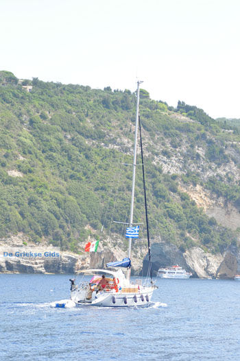 Eiland Paxos (Paxi) bij Corfu | De Griekse Gids | Foto 039 - Foto van https://www.grieksegids.nl/fotos/eilandcorfu/paxi-antipaxi/350pix/paxi-antipaxi-075.jpg