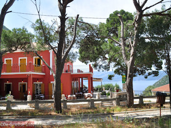 Stavros - Ithaki - Ithaca - Foto 046 - Foto van https://www.grieksegids.nl/fotos/eilandithaca/Eiland-Ithaki-Ithaca-mid-foto046.jpg