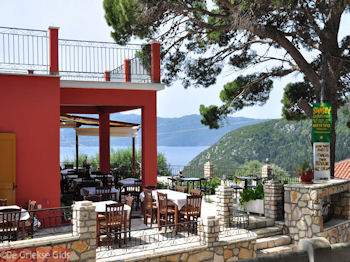 Stavros - Ithaki - Ithaca - Foto 049 - Foto van https://www.grieksegids.nl/fotos/eilandithaca/Eiland-Ithaki-Ithaca-mid-foto049.jpg