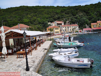 Kioni - Ithaki - Ithaca - Foto 068 - Foto van https://www.grieksegids.nl/fotos/eilandithaca/Eiland-Ithaki-Ithaca-mid-foto068.jpg