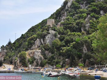 Frikes - Ithaki - Ithaca - Foto 082 - Foto van https://www.grieksegids.nl/fotos/eilandithaca/Eiland-Ithaki-Ithaca-mid-foto082.jpg