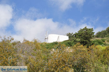 Oude windmolen Pyles | Eiland Karpathos | De Griekse Gids - Foto van https://www.grieksegids.nl/fotos/eilandkarpathos/karpathos-mid/eiland-karpathos-056.jpg