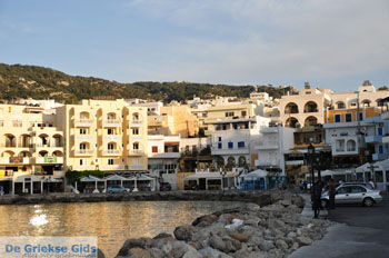 Pigadia (Karpathos stad) | De Griekse Gids | Foto 007 - Foto van https://www.grieksegids.nl/fotos/eilandkarpathos/karpathos-mid/eiland-karpathos-110.jpg