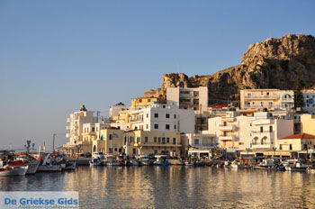 Pigadia (Karpathos stad) | De Griekse Gids | Foto 018 - Foto van https://www.grieksegids.nl/fotos/eilandkarpathos/karpathos-mid/eiland-karpathos-121.jpg