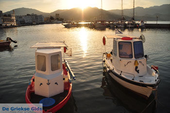 Pigadia (Karpathos stad) | De Griekse Gids | Foto 023 - Foto van https://www.grieksegids.nl/fotos/eilandkarpathos/karpathos-mid/eiland-karpathos-126.jpg