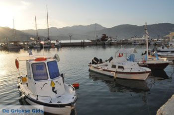 Pigadia (Karpathos stad) | De Griekse Gids | Foto 024 - Foto van https://www.grieksegids.nl/fotos/eilandkarpathos/karpathos-mid/eiland-karpathos-127.jpg