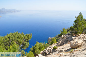Apela Beach (Apella) | Eiland Karpathos | De Griekse Gids foto 002 - Foto van https://www.grieksegids.nl/fotos/eilandkarpathos/karpathos-mid/eiland-karpathos-167.jpg