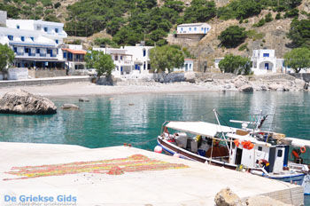 Aghios Nicolaos bij Spoa | Eiland Karpathos | De Griekse Gids foto 008 - Foto van https://www.grieksegids.nl/fotos/eilandkarpathos/karpathos-mid/eiland-karpathos-206.jpg