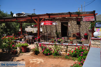 Taverna Eklekton Lefkos | Eiland Karpathos | De Griekse Gids foto 001 - Foto van https://www.grieksegids.nl/fotos/eilandkarpathos/karpathos-mid/eiland-karpathos-252.jpg