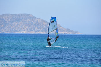 Surfen bij Afiartis | Eiland Karpathos | De Griekse Gids foto 004 - Foto van https://www.grieksegids.nl/fotos/eilandkarpathos/karpathos-mid/eiland-karpathos-487.jpg