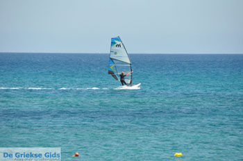 Surfen bij Afiartis | Eiland Karpathos | De Griekse Gids foto 012 - Foto van https://www.grieksegids.nl/fotos/eilandkarpathos/karpathos-mid/eiland-karpathos-495.jpg