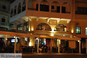 Pigadia (Karpathos stad) | De Griekse Gids | Foto 046 - Foto van https://www.grieksegids.nl/fotos/eilandkarpathos/karpathos-mid/eiland-karpathos-547.jpg