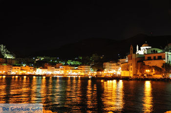 Pigadia (Karpathos stad) | De Griekse Gids | Foto 050 - Foto van https://www.grieksegids.nl/fotos/eilandkarpathos/karpathos-mid/eiland-karpathos-551.jpg