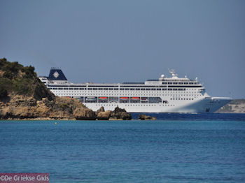 Cruiseboot baai Argostoli - Kefalonia - Foto 16 - Foto van https://www.grieksegids.nl/fotos/eilandkefalonia/Eiland-Kefalonia-016-mid.jpg