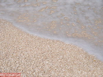 Myrtos beach - Kefalonia - Foto 51 - Foto van https://www.grieksegids.nl/fotos/eilandkefalonia/Eiland-Kefalonia-051-mid.jpg